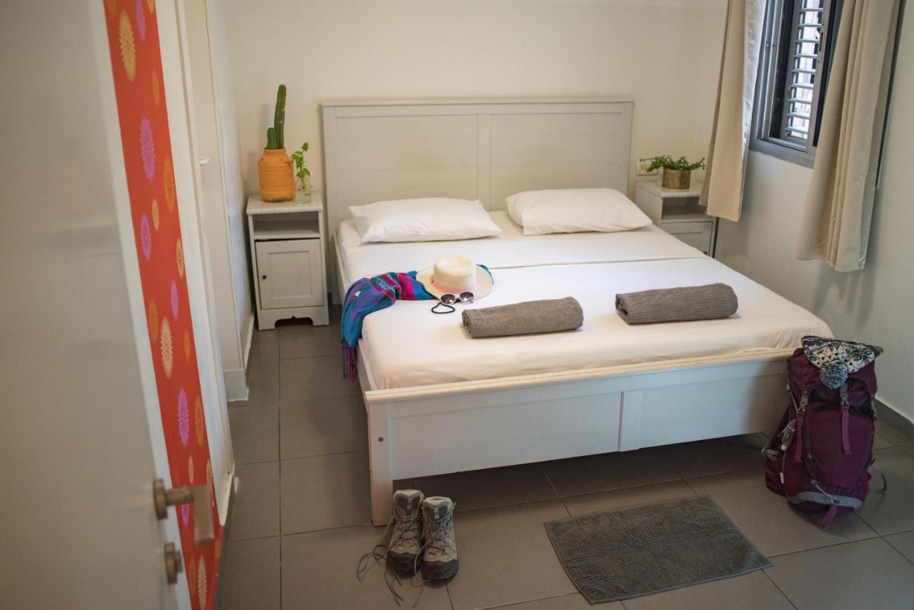 Florentine Backpackers Hostel - ages 18-55 Tel Aviv-Jaffa Zimmer foto
